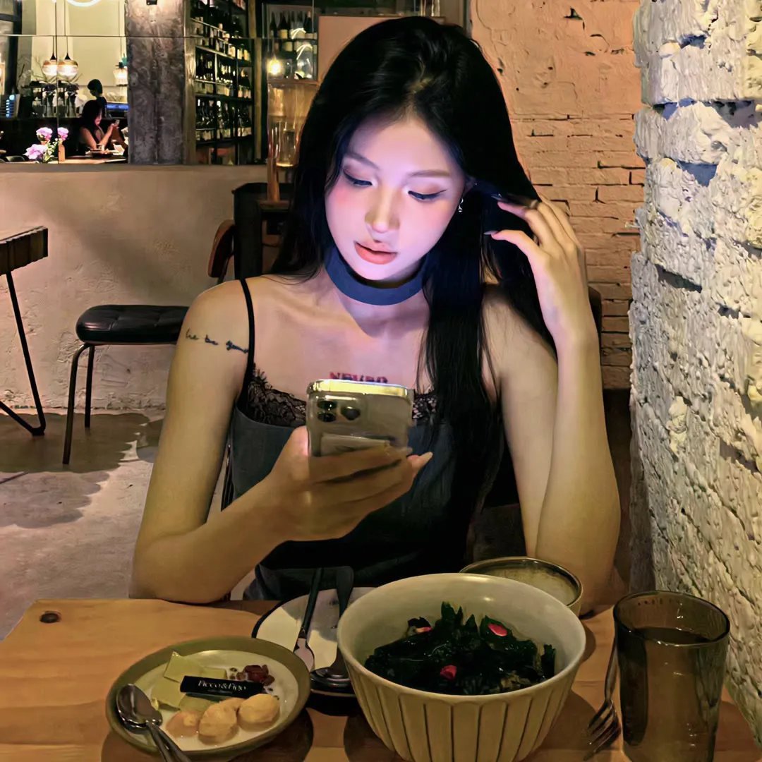 双面艾莉丝
